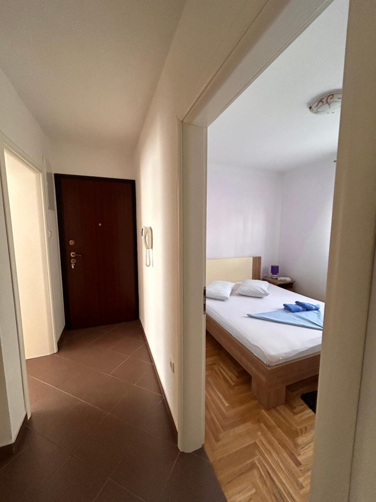 Apartment Agata Traù Esterno foto